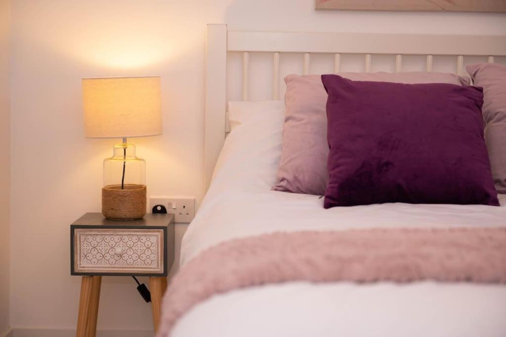 Panorama House, Luxury 2-Bedroom Apartment 2 Kidlington Kültér fotó