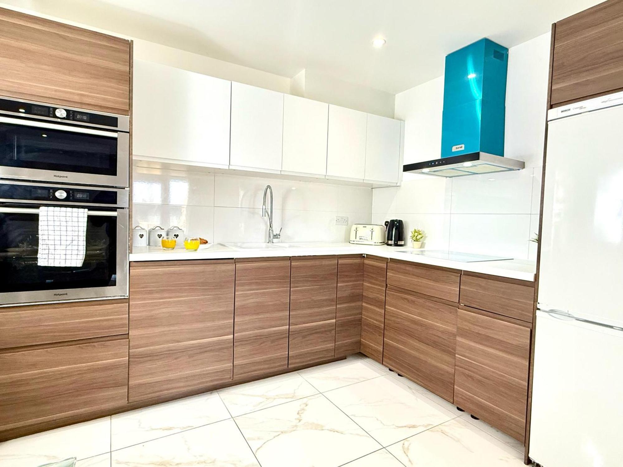 Panorama House, Luxury 2-Bedroom Apartment 2 Kidlington Kültér fotó